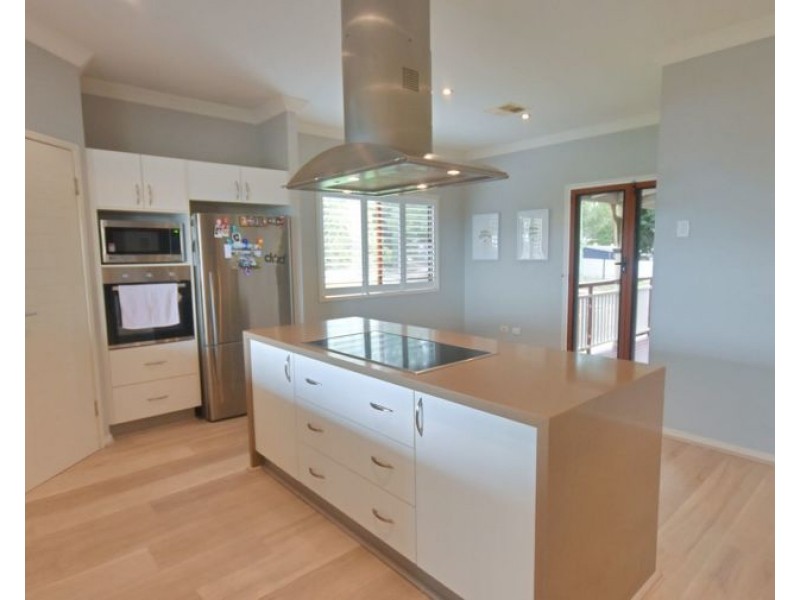 1164 Oakey Flat Road, Narangba QLD 4504