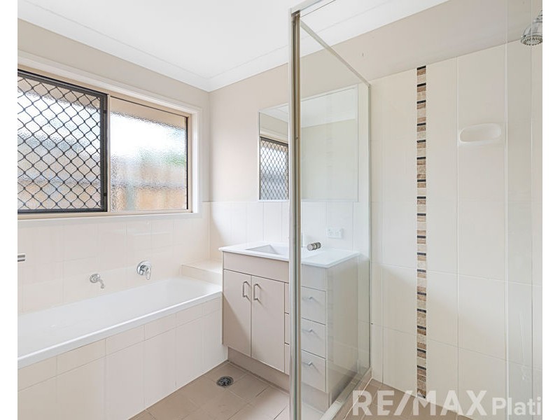 77 Central Green Drive, Narangba QLD 4504