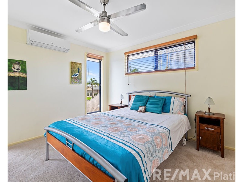 2 Arrow Court, Newport QLD 4020
