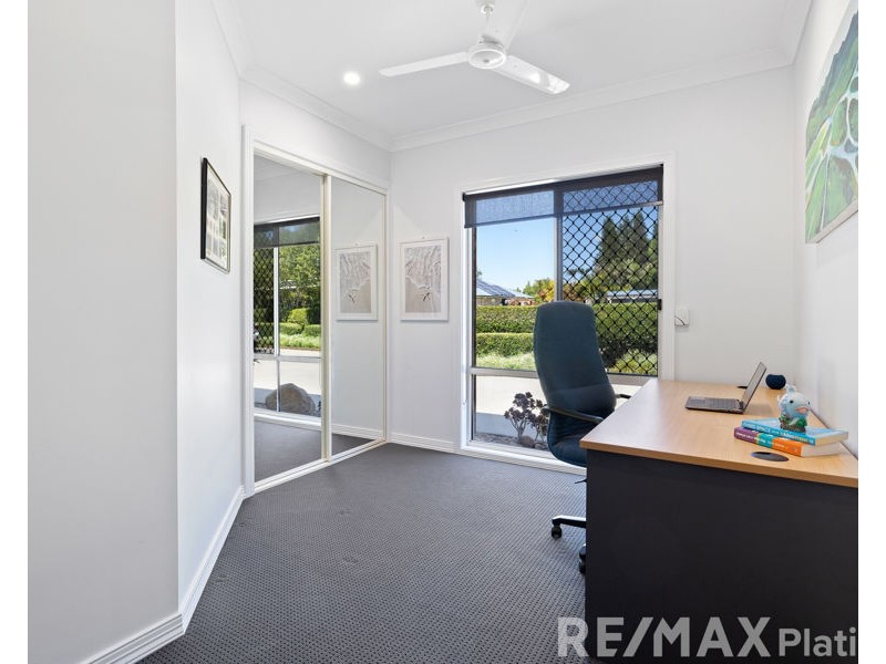 6 Champagne Court, Morayfield QLD 4506