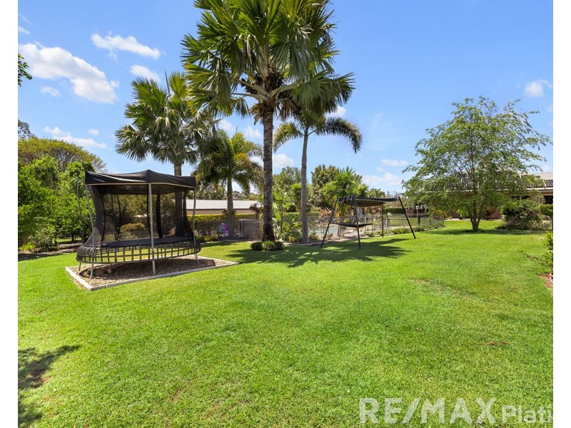 6 Champagne Court, Morayfield QLD 4506