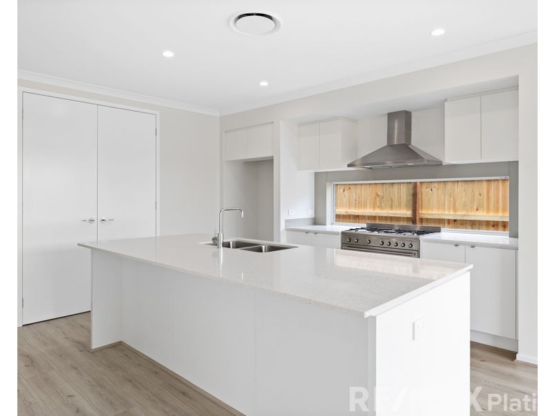 25 Hyland Close, Burpengary QLD 4505