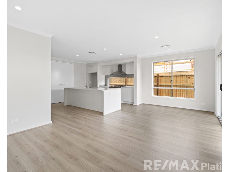 25 Hyland Close, Burpengary QLD 4505