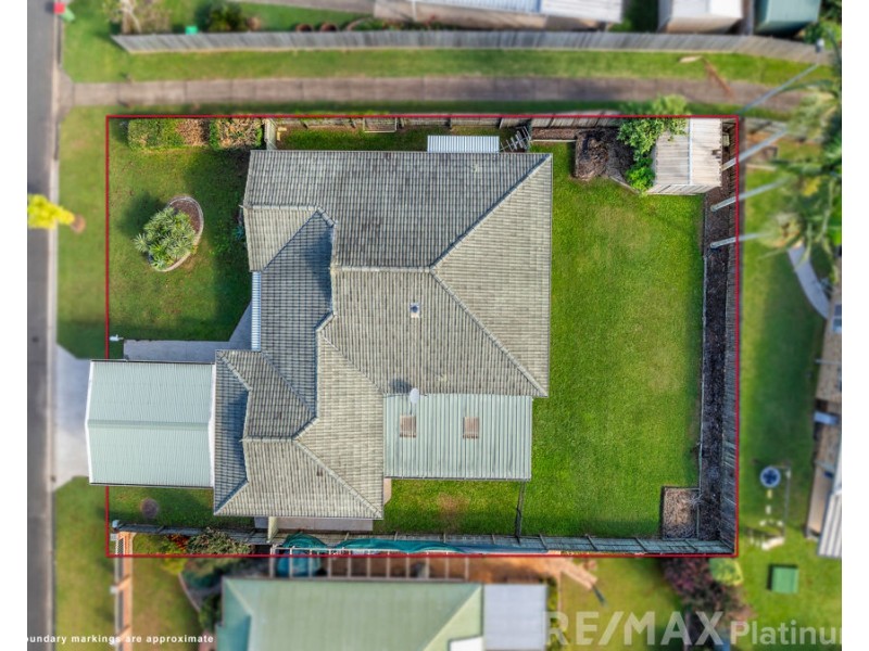 18 Hilldale Crescent, Morayfield QLD 4506
