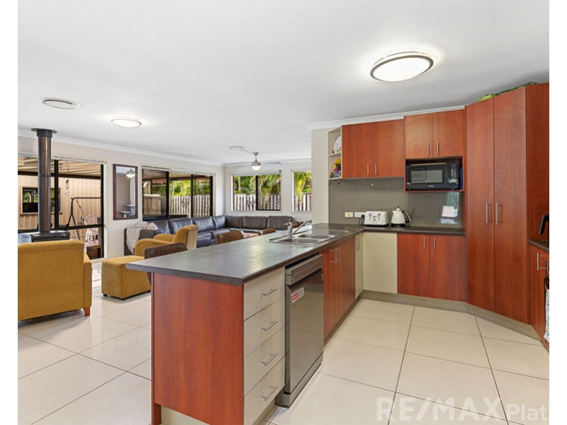 102 Tuckeroo Street, Narangba QLD 4504