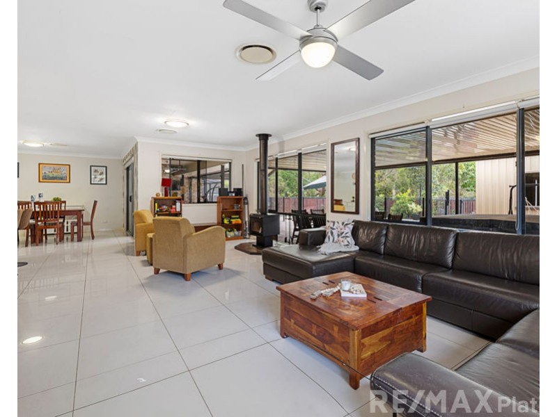 102 Tuckeroo Street, Narangba QLD 4504