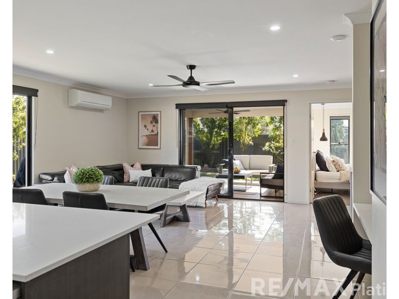 12 Rundle Circuit, Narangba QLD 4504