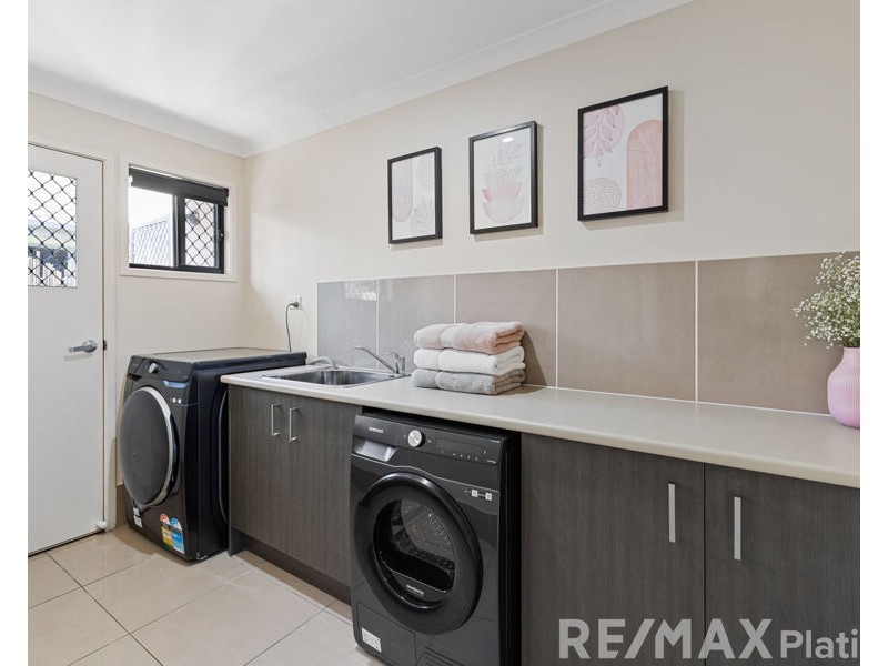 12 Rundle Circuit, Narangba QLD 4504