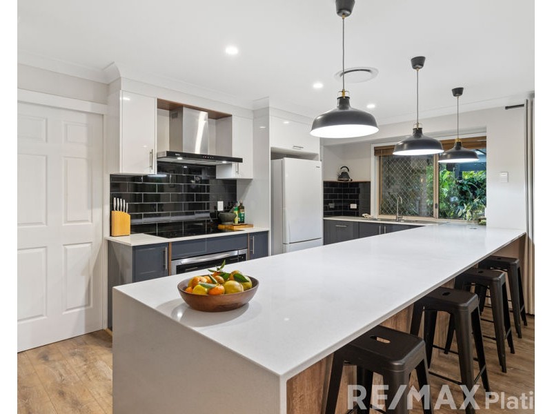 21 Springbrook Place, Narangba QLD 4504