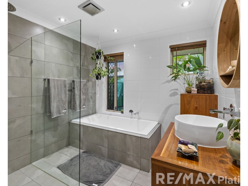 21 Springbrook Place, Narangba QLD 4504