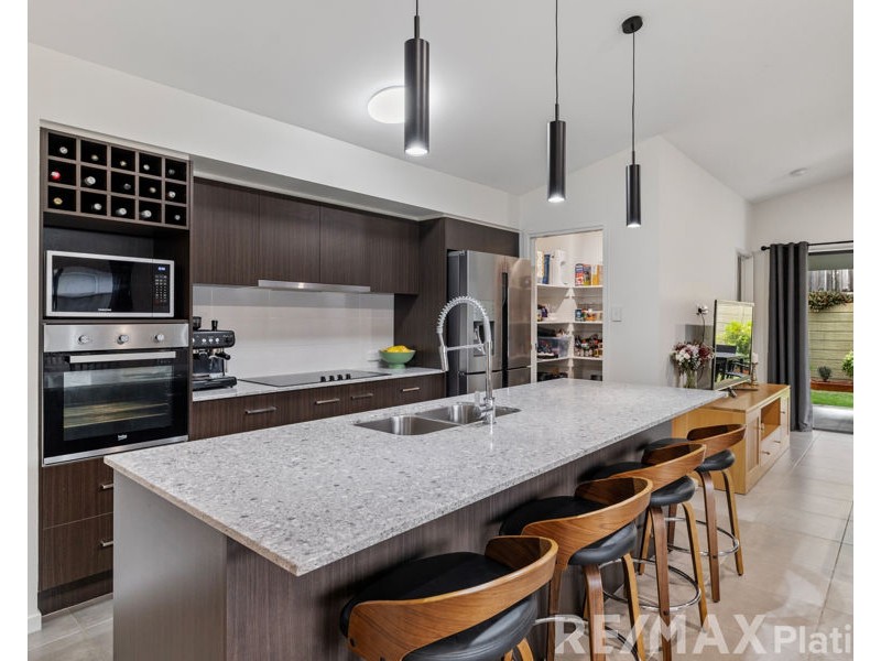 32 Palatial Crescent, Narangba QLD 4504