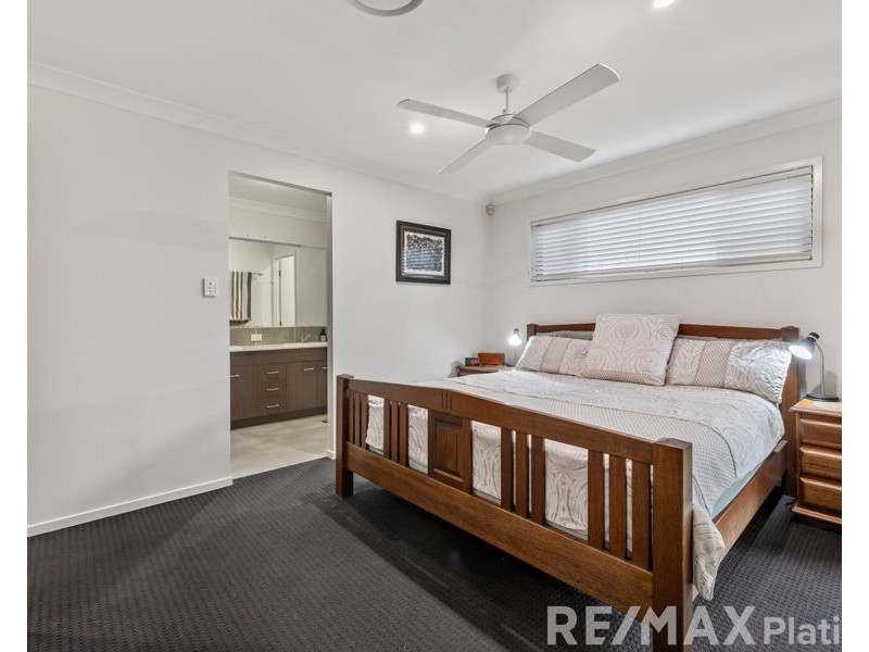 32 Palatial Crescent, Narangba QLD 4504