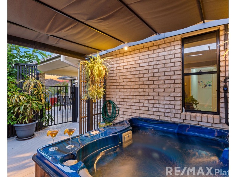 8 Bluegrass Place, Morayfield QLD 4506
