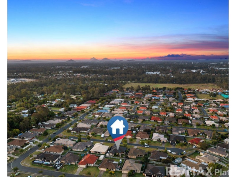 8 Bluegrass Place, Morayfield QLD 4506