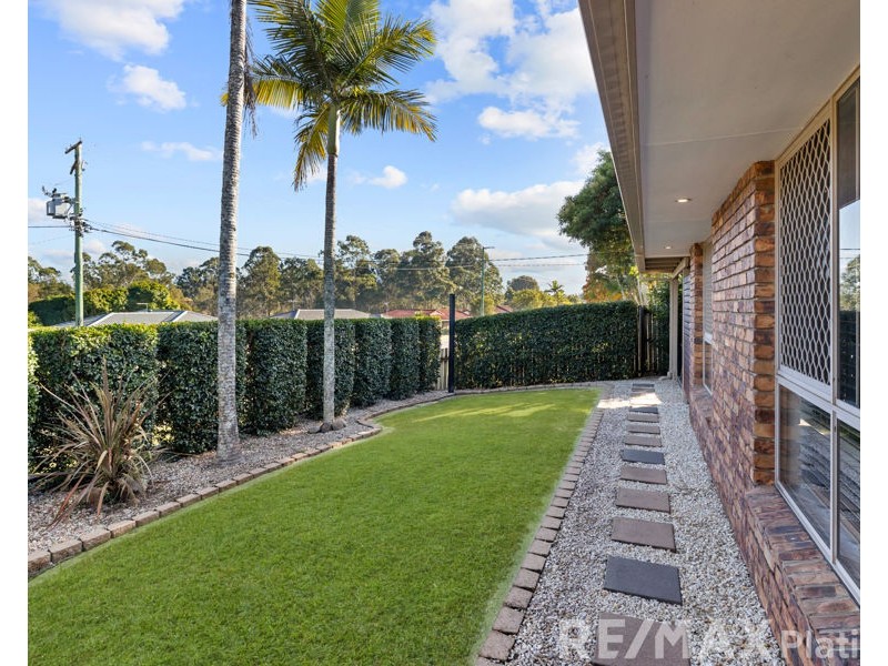 35 Kirkcaldy Street, Morayfield QLD 4506