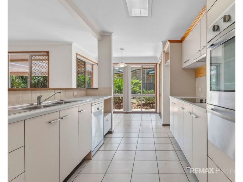 14 Wyara Court, Petrie QLD 4502