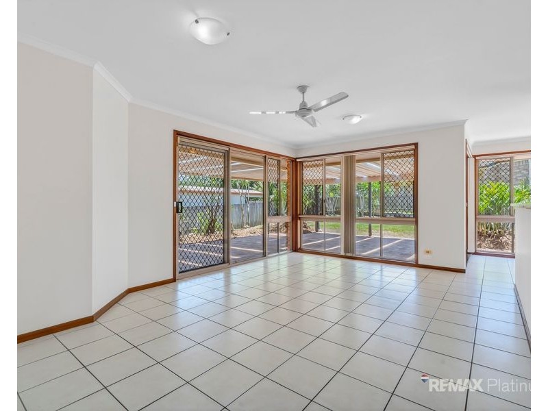 14 Wyara Court, Petrie QLD 4502