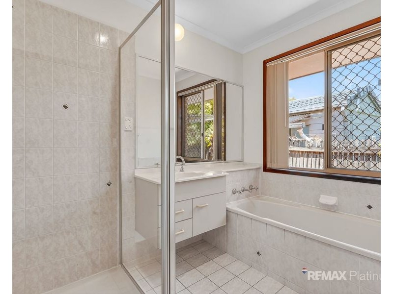 14 Wyara Court, Petrie QLD 4502