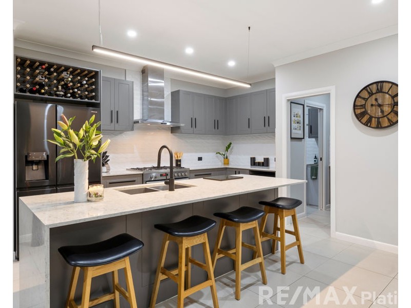 42 Grace Crescent, Narangba QLD 4504