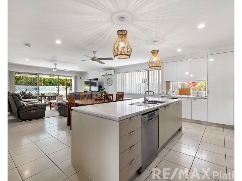 6 Swanston Crescent, Narangba QLD 4504