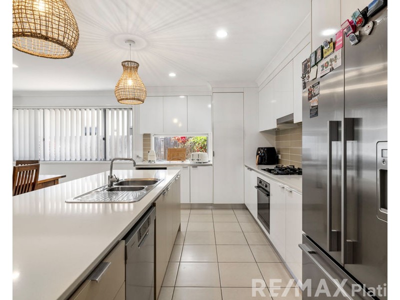 6 Swanston Crescent, Narangba QLD 4504