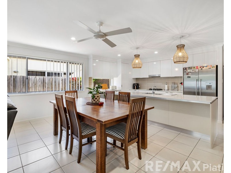 6 Swanston Crescent, Narangba QLD 4504