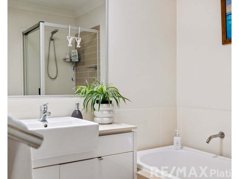6 Swanston Crescent, Narangba QLD 4504