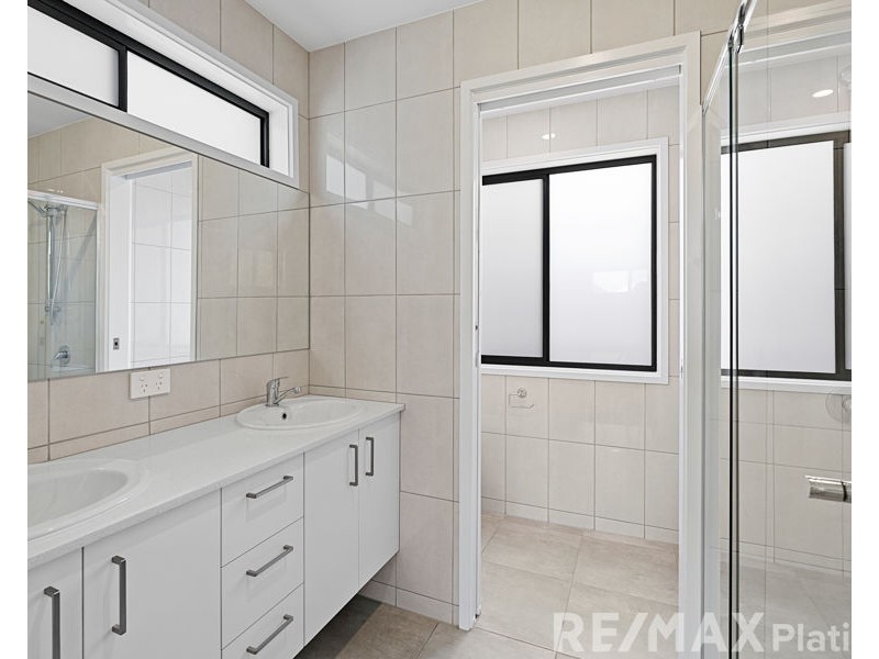 35 Superb Drive, Narangba QLD 4504