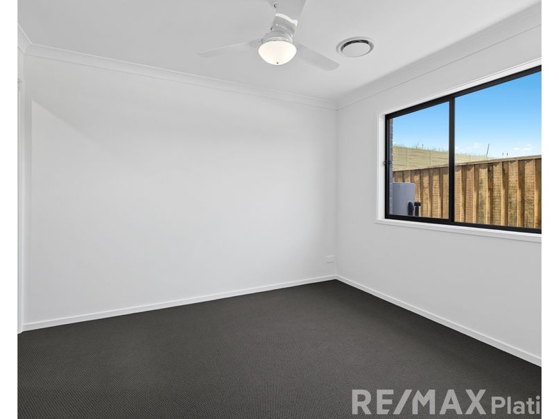 35 Superb Drive, Narangba QLD 4504