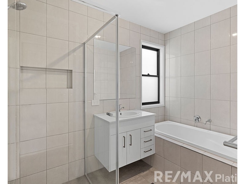 35 Superb Drive, Narangba QLD 4504