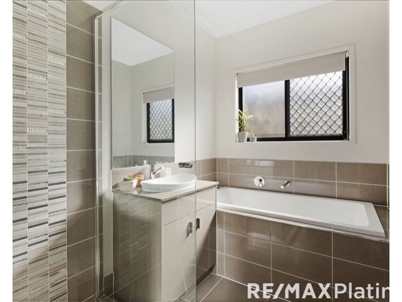 53 Jinibara Crescent, Narangba QLD 4504