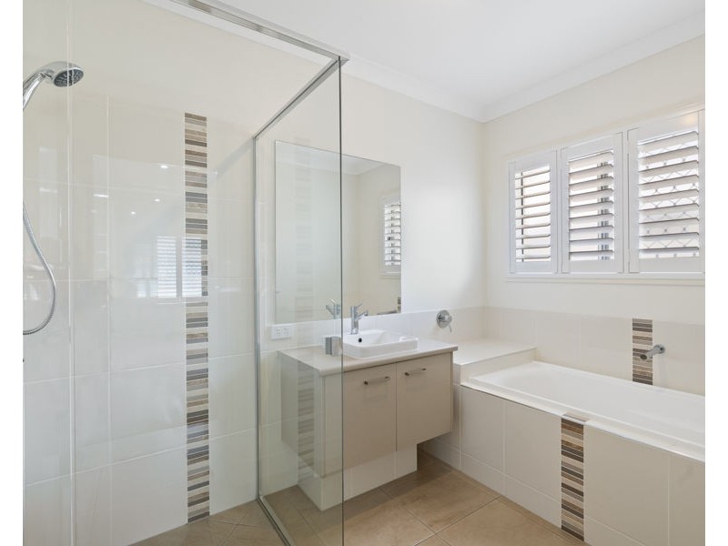 11 Grace Crescent, Narangba QLD 4504