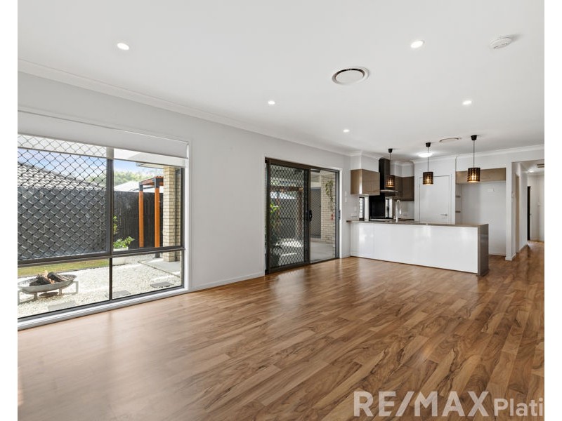 78 Greenhaven Circuit, Narangba QLD 4504