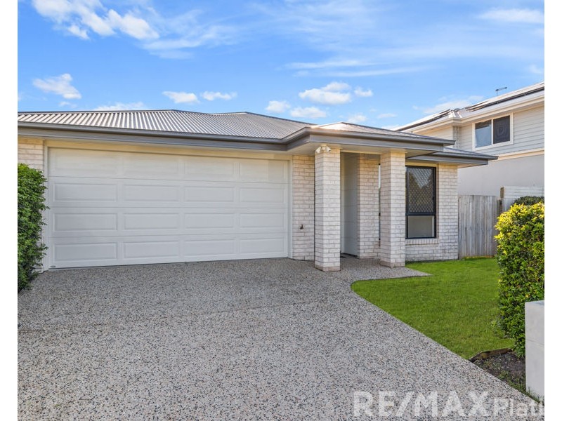 124 Waterside Esplanade, Caboolture South QLD 4510