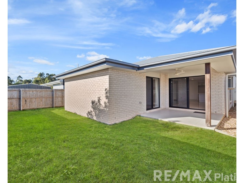 124 Waterside Esplanade, Caboolture South QLD 4510