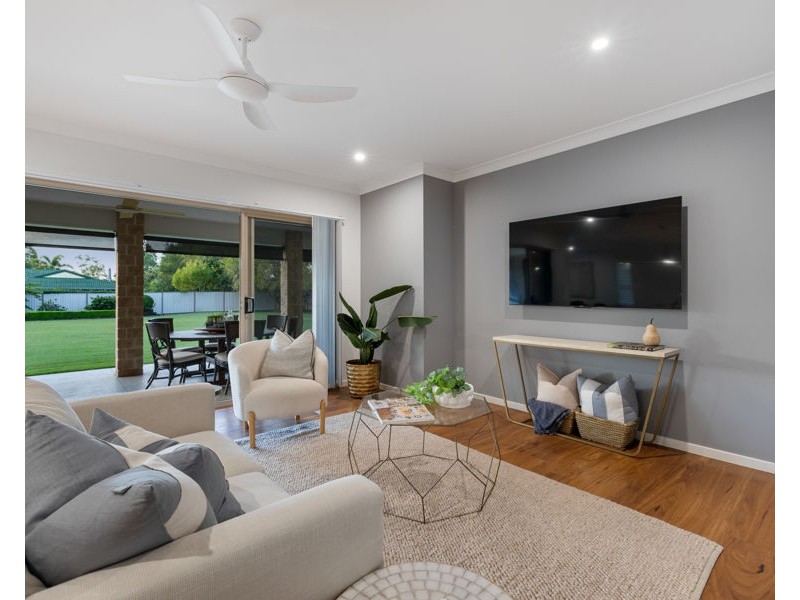 112 Thornbill Drive, Upper Caboolture QLD 4510