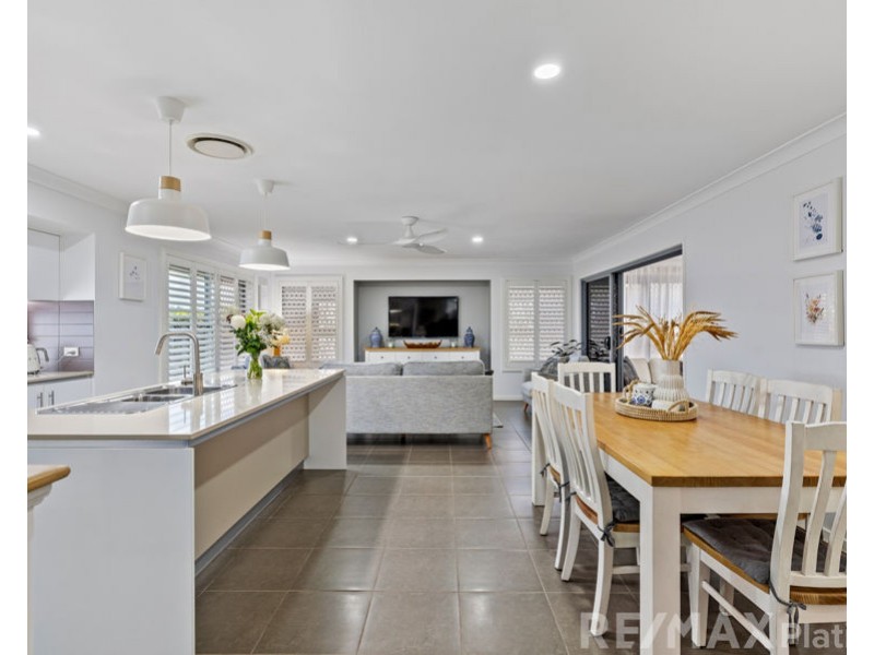 19 Central Green Drive, Narangba QLD 4504