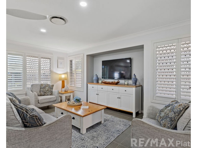 19 Central Green Drive, Narangba QLD 4504