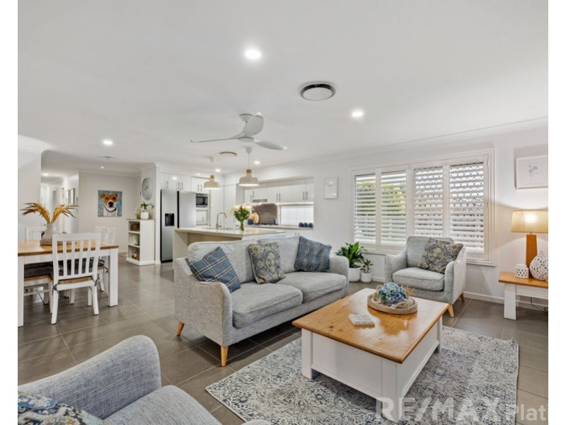 19 Central Green Drive, Narangba QLD 4504