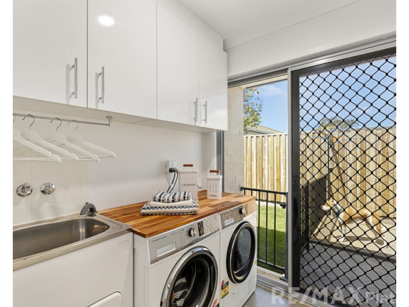 19 Central Green Drive, Narangba QLD 4504