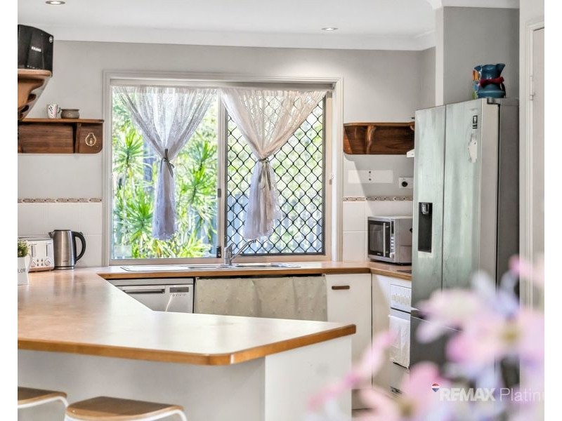 12 Carlton Court, Upper Caboolture QLD 4510