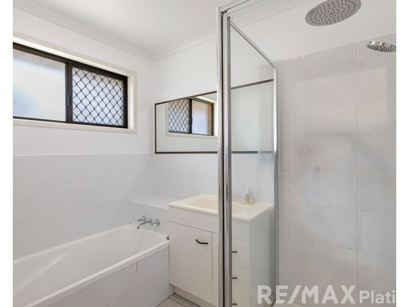 10 Boongaree Avenue, Caboolture South QLD 4510