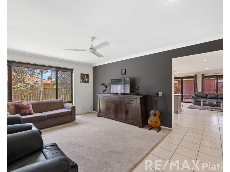 37 Maurice Avenue, Morayfield QLD 4506