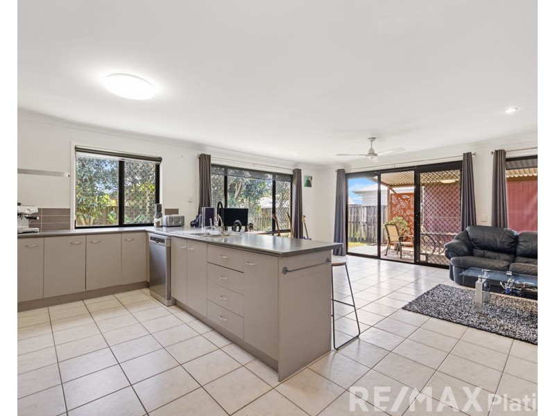 37 Maurice Avenue, Morayfield QLD 4506