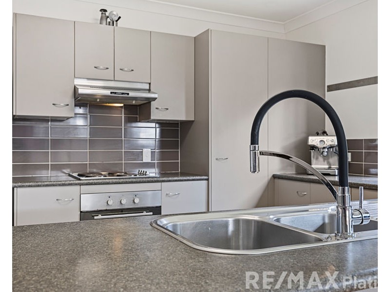 37 Maurice Avenue, Morayfield QLD 4506