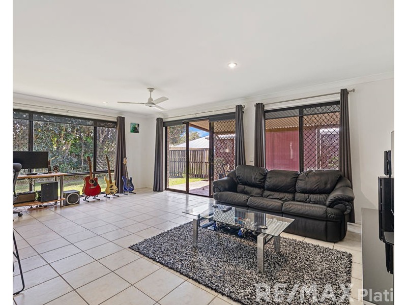 37 Maurice Avenue, Morayfield QLD 4506