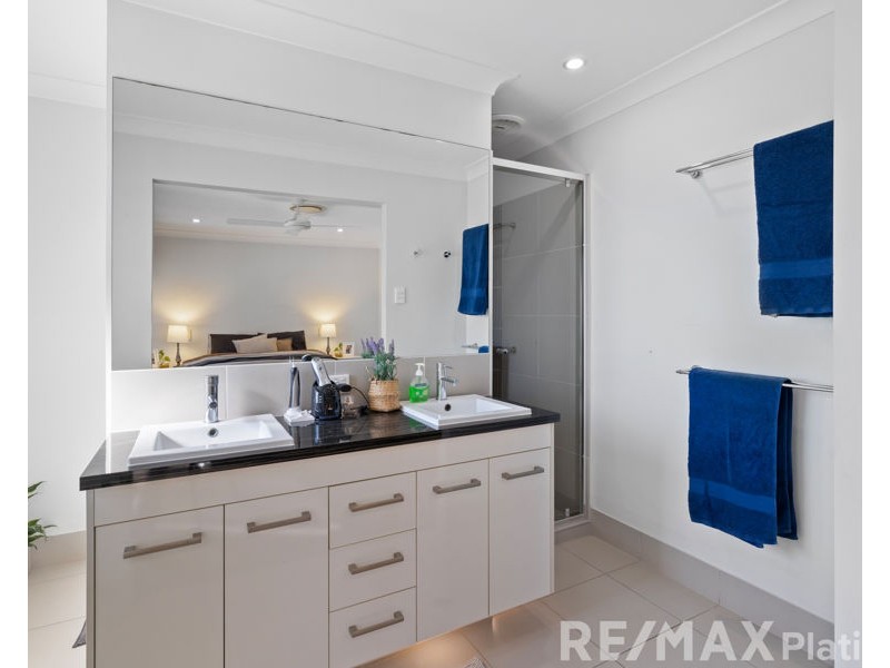 23 Hollow Crescent, Narangba QLD 4504