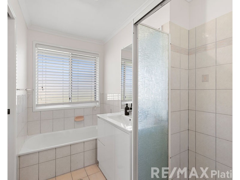 8 Darlington Court, Caboolture QLD 4510