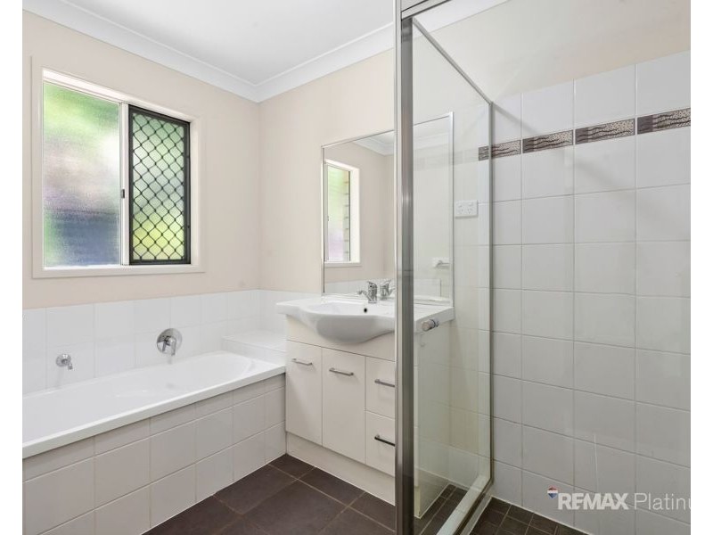 7 Dom Court, Narangba QLD 4504