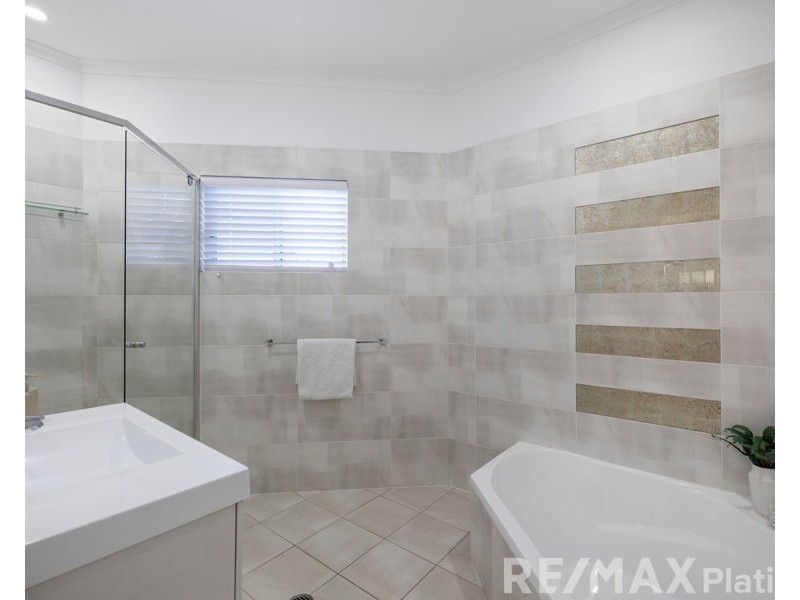 3 Barrine Place, Narangba QLD 4504